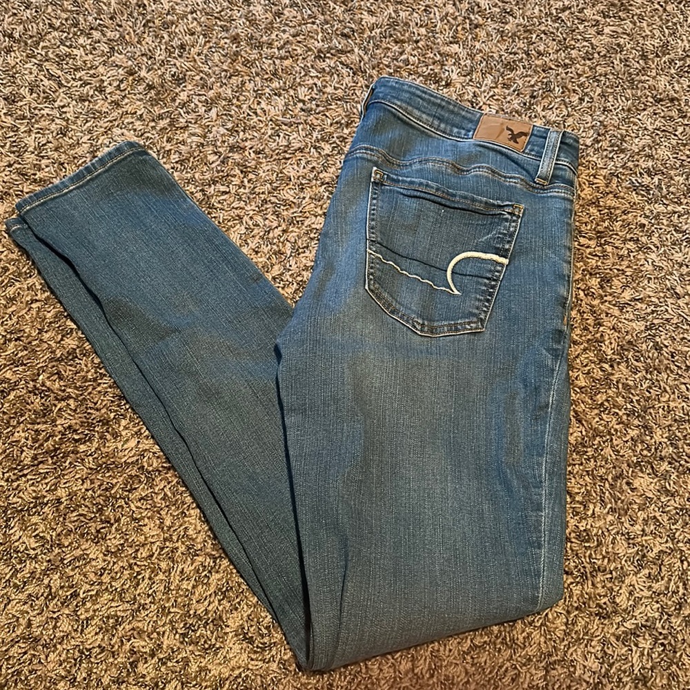 American Eagle Super Stretch jeans. Size 12 Long.
